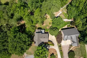 302 Golf View Ln, Greenville, SC 29609 - Photo 41