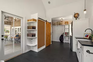 305 E Prince Rd, Landrum, SC 29356 - Photo 17