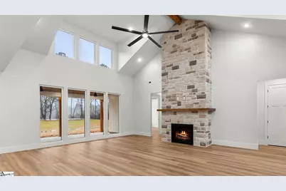 155 Carriage Gate Drive, Wellford, SC 29385 - Photo 5