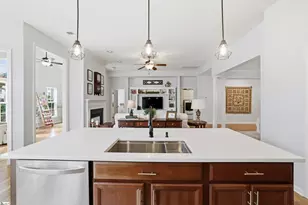 18 Neyland Dr, Fountain Inn, SC 29644 - Photo 15