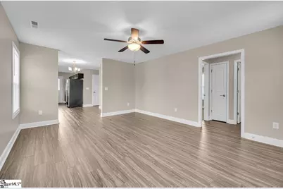 549 N Forest Street, Spartanburg, SC 29303 - Photo 5