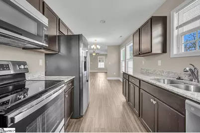 549 N Forest Street, Spartanburg, SC 29303 - Photo 13