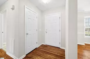 204 Summerside Dr, Greenville, SC 29615 - Photo 5