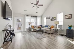 207 Rosecroft Dr, Easley, SC 29642 - Photo 13