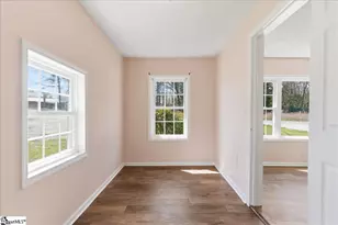 112 Newry Rd, Seneca, SC 29672 - Photo 5