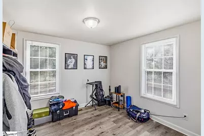 101 Pleasant Ridge Avenue, Greenville, SC 29605 - Photo 15