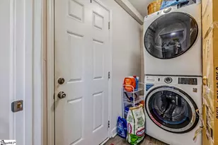 101 Pleasant Ridge Ave, Greenville, SC 29605 - Photo 13