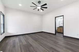 1 E 5th St, Greenville, SC 29611 - Photo 21