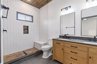 1 E 5th Street, Greenville, SC 29611 - Photo 23