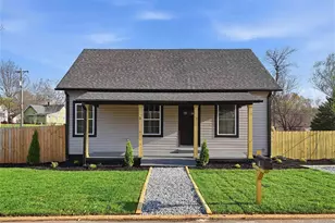 1 E 5th St, Greenville, SC 29611 - Photo 1