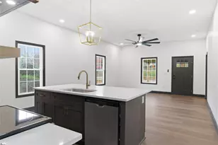 1 E 5th St, Greenville, SC 29611 - Photo 9