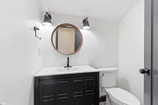 1 E 5th St, Greenville, SC 29611 - Photo 17