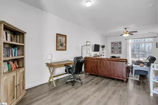 215 Marshland Ln, Greer, SC 29650 - Photo 9