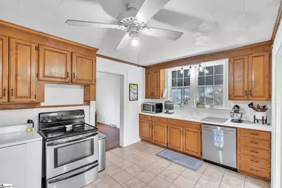 112 Maplebrook Street, Laurens, SC 29360 - Photo 7