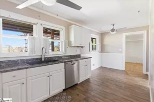 18 Maudie St, Greenville, SC 29605 - Photo 19