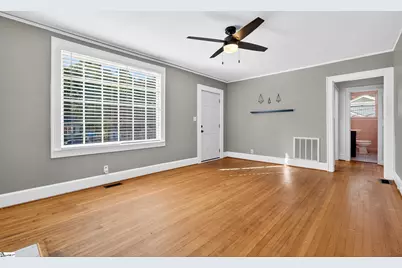 130 Pleasant Ridge Avenue, Greenville, SC 29605 - Photo 7
