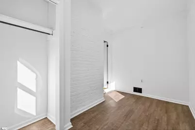 130 Pleasant Ridge Avenue, Greenville, SC 29605 - Photo 9