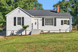 130 Pleasant Ridge Ave, Greenville, SC 29605 - Photo 1