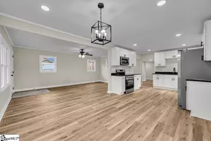 410 E South 3rd St, Seneca, SC 29678 - Photo 9