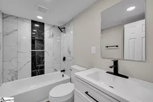 410 E South 3rd St, Seneca, SC 29678 - Photo 25