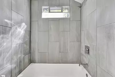 108 Irby Avenue, Laurens, SC 29360 - Photo 21