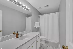 100 Sandtrap Ct, Greenville, SC 29609 - Photo 17