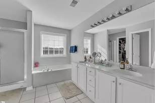 100 Sandtrap Ct, Greenville, SC 29609 - Photo 13