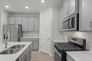 203 Tantalus St, Gray Court, SC 29645 - Photo 5