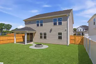 1215 Fox Holw St, Spartanburg, SC 29303 - Photo 33