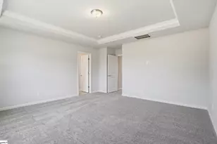 1215 Fox Holw St, Spartanburg, SC 29303 - Photo 27
