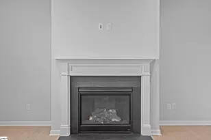 1172 Fox Holw St, Spartanburg, SC 29303 - Photo 7