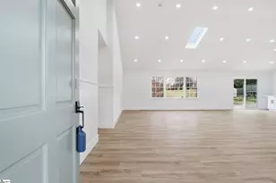 104 Westover Dr, Greer, SC 29651 - Photo 3