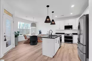 116 Landry Ln, Greenville, SC 29617 - Photo 7