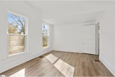 5994 N Old Laurens Road, Gray Court, SC 29645 - Photo 17