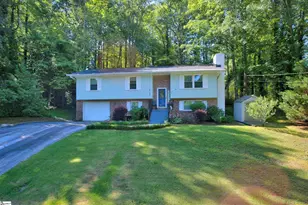 104 Laurel Ln, Seneca, SC 29678 - Photo 3