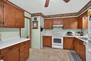 104 Laurel Ln, Seneca, SC 29678 - Photo 7