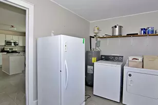 305 Harry Dr, Anderson, SC 29624 - Photo 17