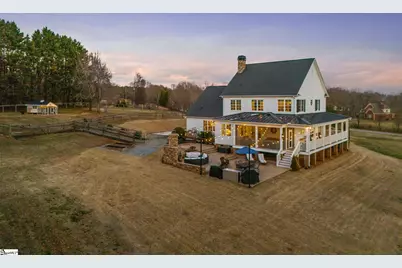 904 Laurelwood Way, Landrum, SC 29356 - Photo 3