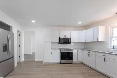 111 Tuskegee Avenue, Greenville, SC 29607 - Photo 7