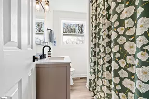 307 Spruce St, Greenville, SC 29611 - Photo 17