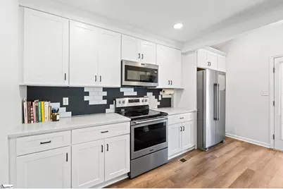 307 Spruce Street, Greenville, SC 29611 - Photo 5