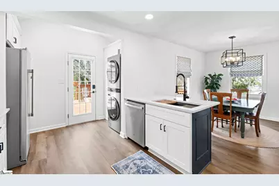 307 Spruce Street, Greenville, SC 29611 - Photo 7