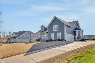 112 Lipizzaner Ct, Pelzer, SC 29669 - Photo 5