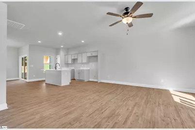 215 Duncan Chapel Road #37, Greenville, SC 29617 - Photo 3