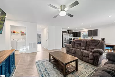 114 Sylvester Street, Fountain Inn, SC 29644 - Photo 7