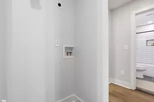 101 Hawkins St, Greenville, SC 29611 - Photo 21