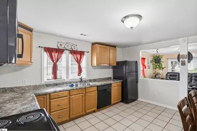 211 Buncombe Street, Greer, SC 29650 - Photo 11