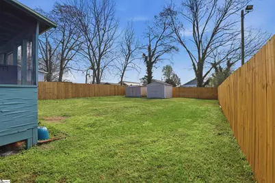 211 Buncombe Street, Greer, SC 29650 - Photo 23