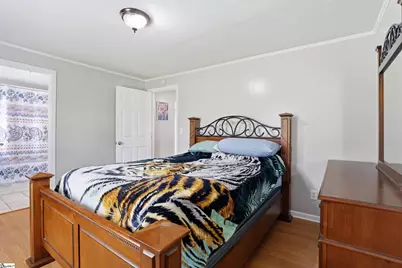 211 Buncombe Street, Greer, SC 29650 - Photo 19