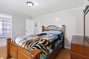 211 Buncombe St, Greer, SC 29650 - Photo 19